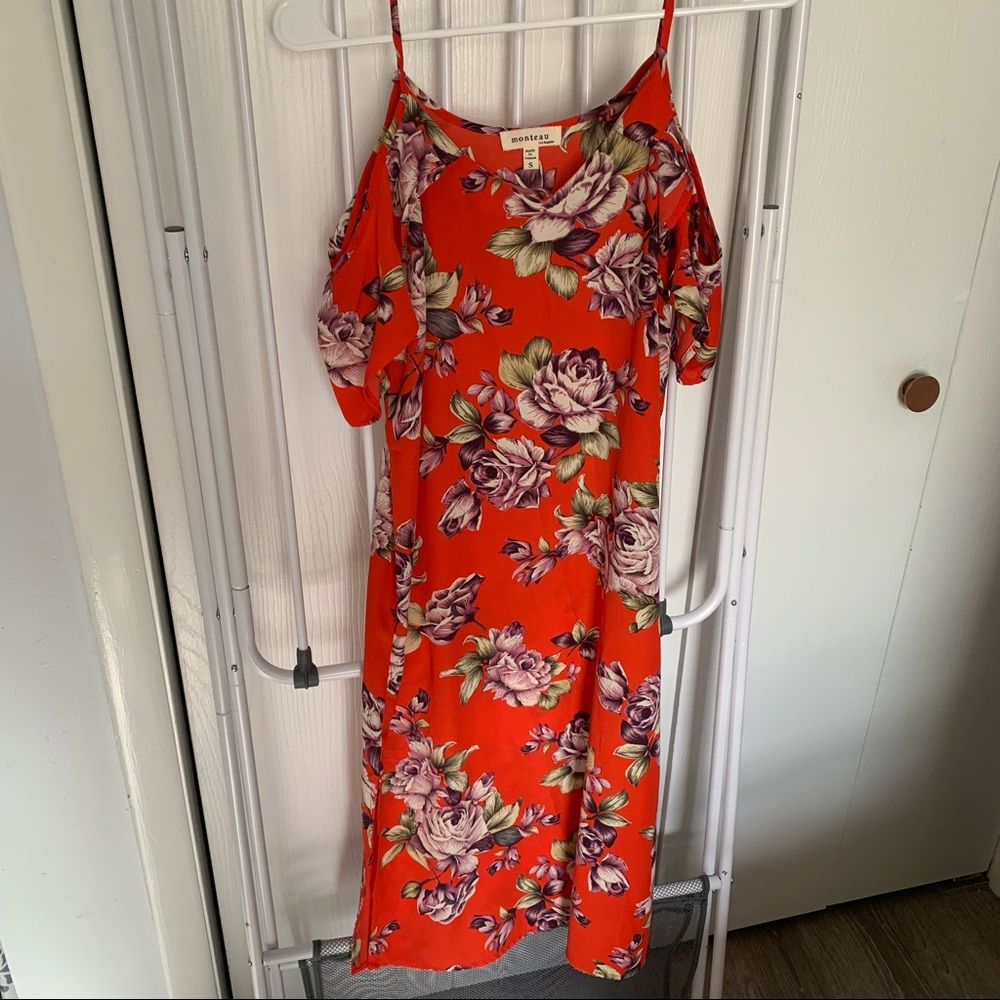 Monteau Los Angeles Cold Shoulder Dress with Sleeves